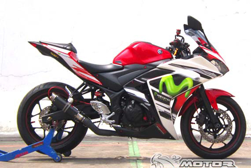 Hình ảnh Yamaha R25 phong cách của MotoGP