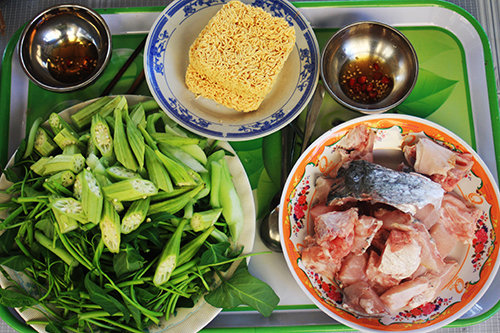 Món khoái khẩu trên đảo Thạnh An - Lẩu cá chẽm 