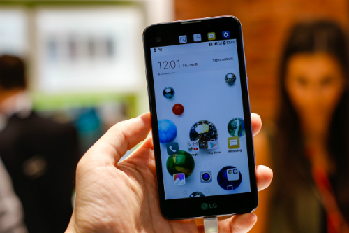 Smartphone hai màn hình của LG đã về Việt Nam