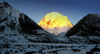 Đường hành hương từ Ấn Độ đến núi thiêng Tây Tạng