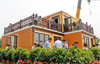 Choáng váng biệt thự hai tầng xây trong 3 tiếng tại Trung Quốc