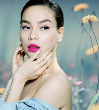 6 đôi môi dày cực gợi cảm của mĩ nhân Việt