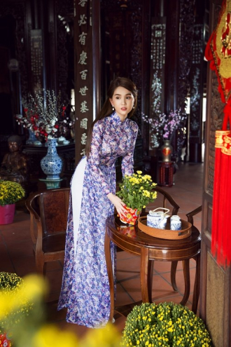 Những mẫu áo dài đẹp ngất ngây của mỹ nhân Việt