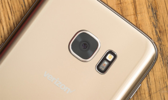 Samsung Galaxy S8 được trang bị camera khẩu độ f/1.4