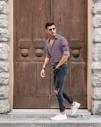 5 cách phối áo sơ mi với quần jeans giúp chàng tự tin